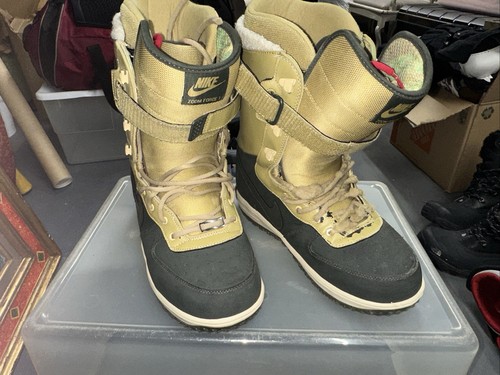 NIKE ZOOM FORCE 1 SNOWBOARD BOOTS 334841-700 Gold/Green Size 11.5