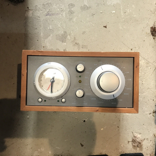 Henry Kloss TIVOLI Audio Model Three AM/FM Clock Radio & Alarm TESTED