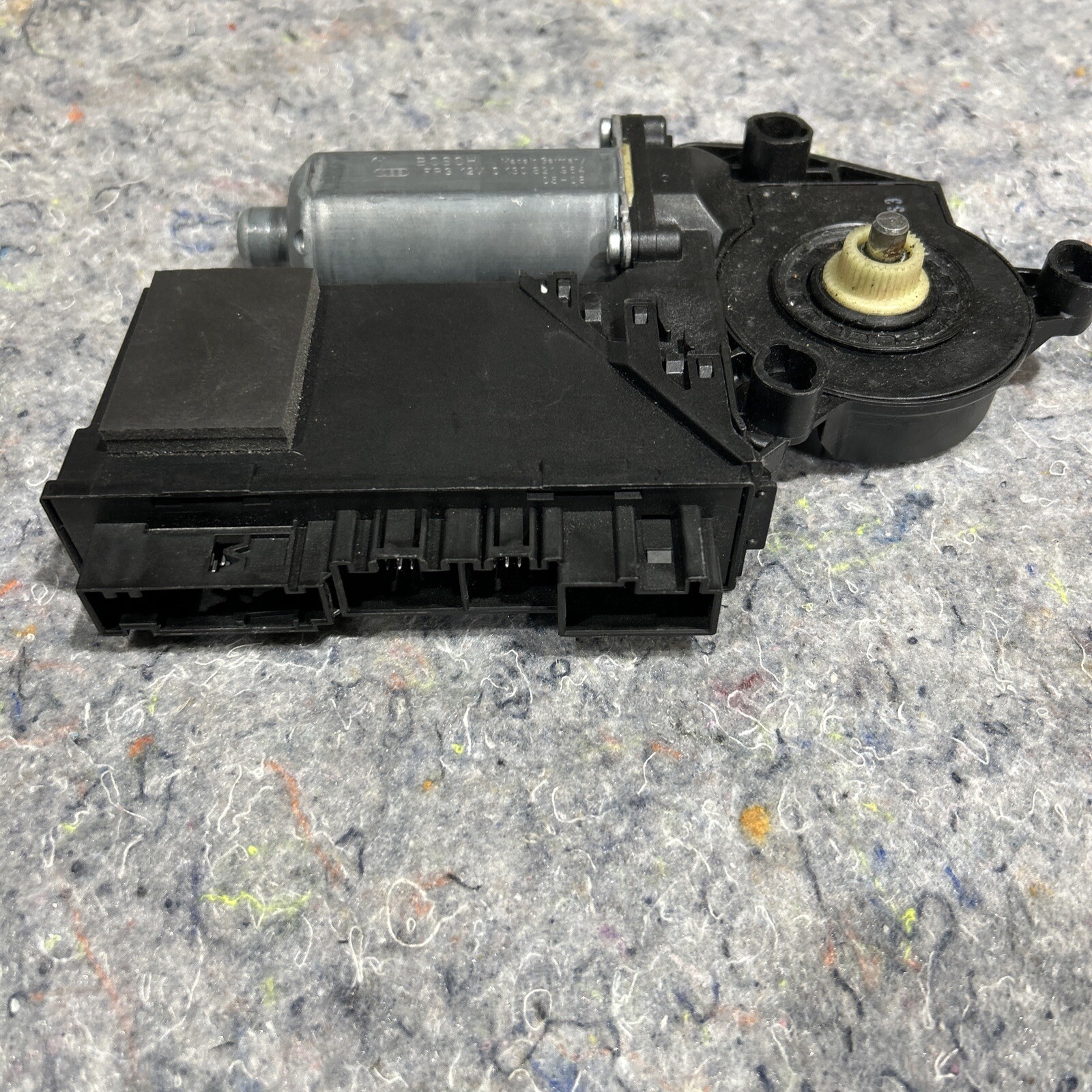 FRONT DOOR WINDOW MOTOR MODULE BENTLEY CONTINENTAL FLYING SPUR OEM 3W5959701B