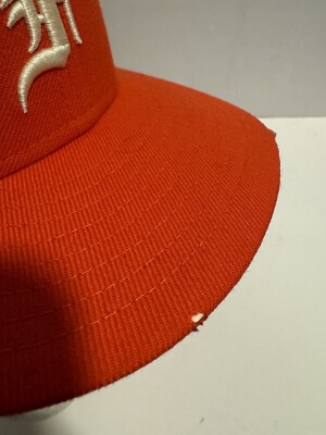 Casquette New Era 59Fifty Limited Fear Of God – Orange/Blanc, Taille 7 3/8, Neuve