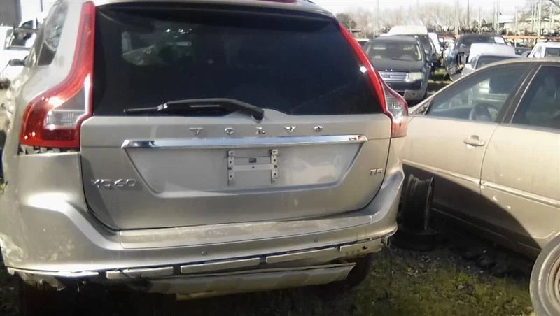 Engine ECM Electronic Control Module Fits 15-19 VOLVO S60 24630641 Foto 4 de 4