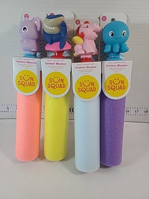Max Liquidator Critter Blaster Sun Squad Set Of Four