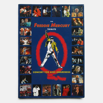 Queen Freddie Mercury Tribute Concert 96-Page Photo Book (1993) - EX
