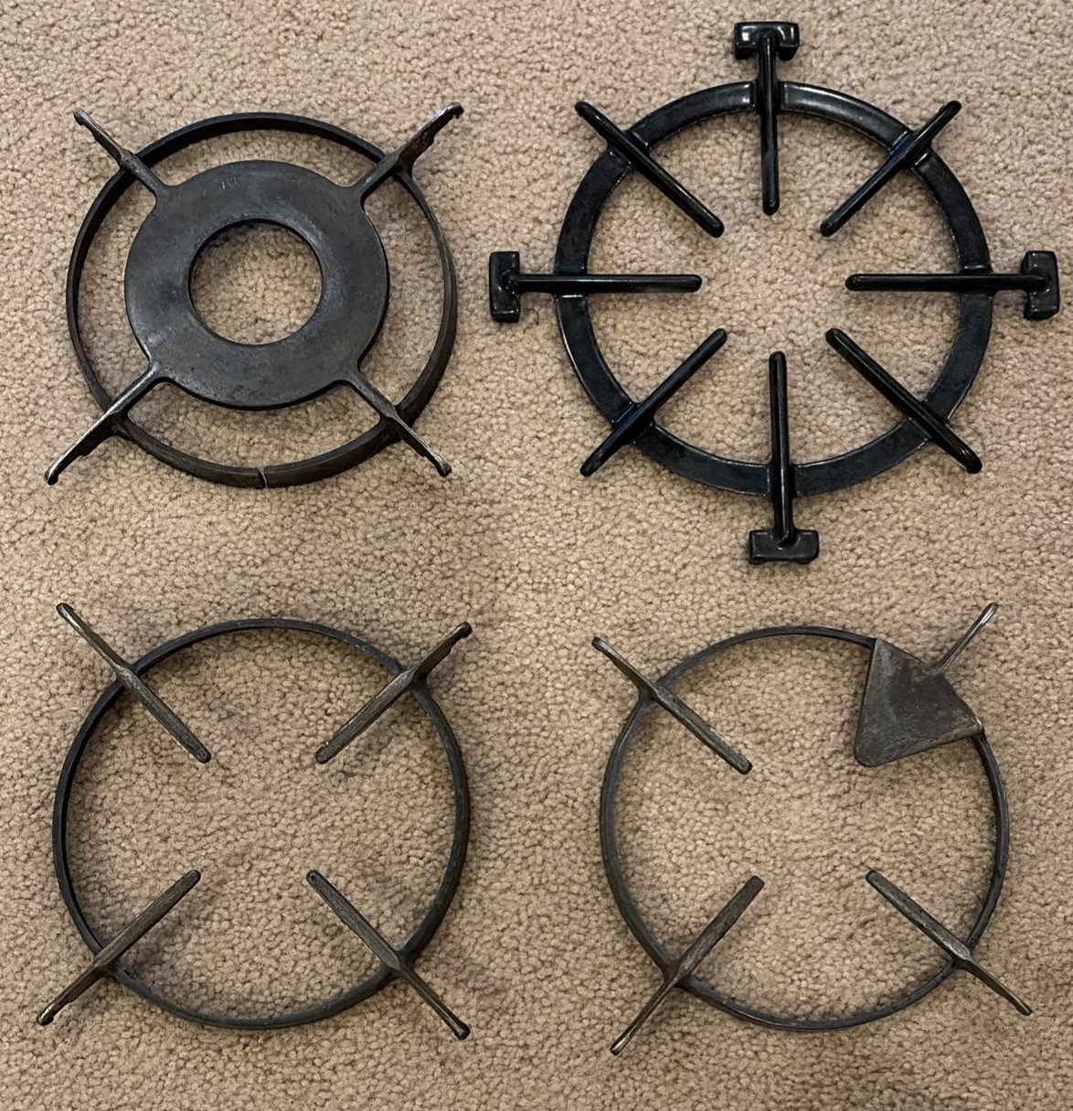 Vintage Chambers Model B Stove Cast Metal Porcelain Burner Grate Set Of 4