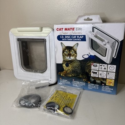 Cat Mate Elite I.D Disc Cat Flap with Timer Control White (305 W) Used Good