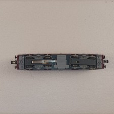 Locomotive PIKO BR147 Ep. VI – DB AG – Digitale 3R-HO 1/87 – Réf 51581-2