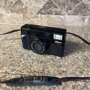 ★美品★ニコン Nikon ピカイチ L35AF2 #1261 フィルムカメラ Nikon L35AF ピカイチ をハードオフで買って写真を撮り