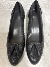Stuart Weitzman Women’s Black Patent Leather Kitten Heel Pumps With Tassel 7.5M