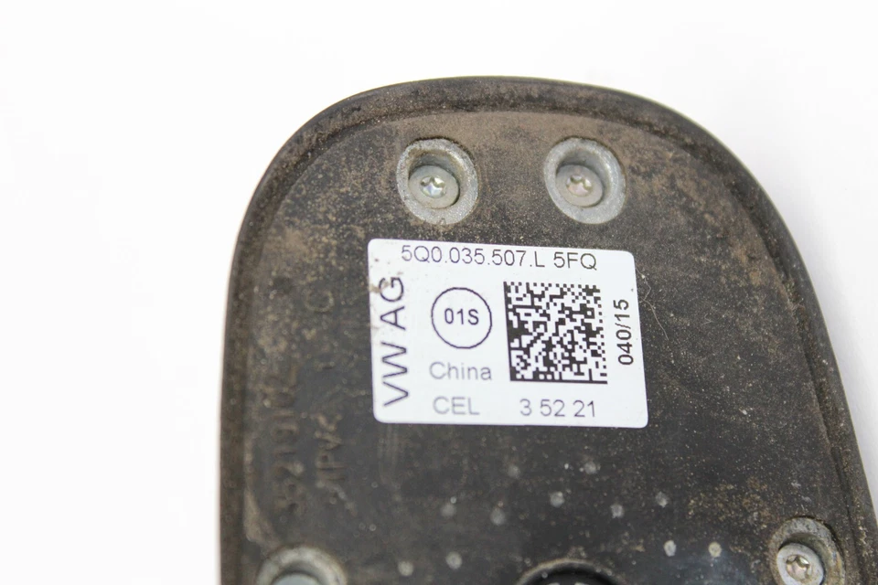 VOLKSWAGEN GOLF MK7 GTI 2015-2021 ANTENA TECHO TRASERO ALETA DE TIBURÓN FABRICANTE ORIGINAL 5Q0035507L Foto 4 de 4