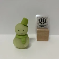 SMISKI  Series2 Secret Snowman GLOW IN THE DARK Figure Winter Japan Rare