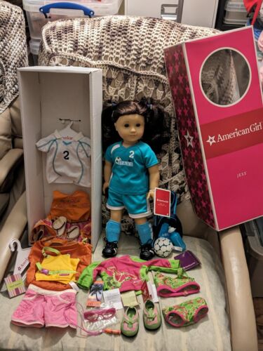 American Girl Doll Jess 2006 Limited Retired With Outfits & Accessories GOTY - Picture 1 of 24