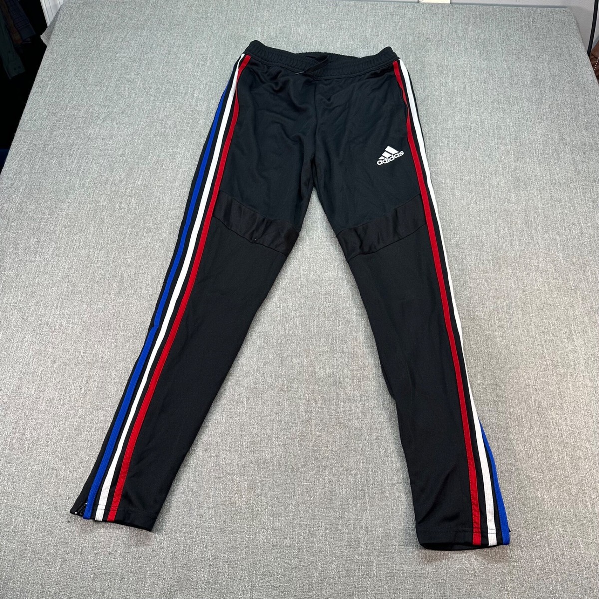 adidas originals ❣️ TRACK PANTS  青 DH3833 Amazon.com: adidas Originals Nutasca Zx Mens Active Pants