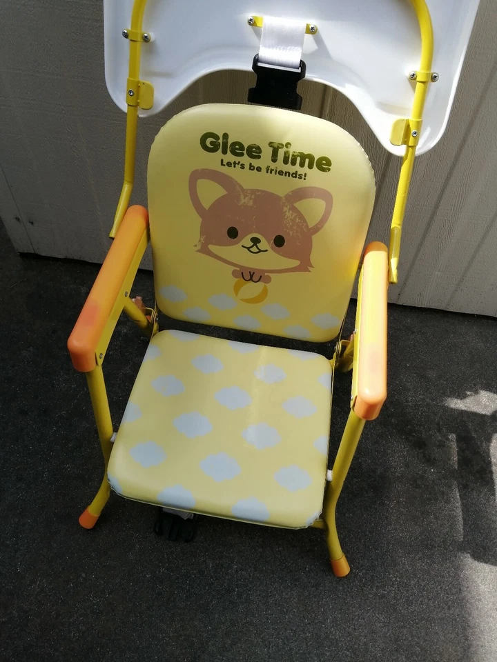 Silla alta japonesa plegable amarilla  Foto 4 de 4