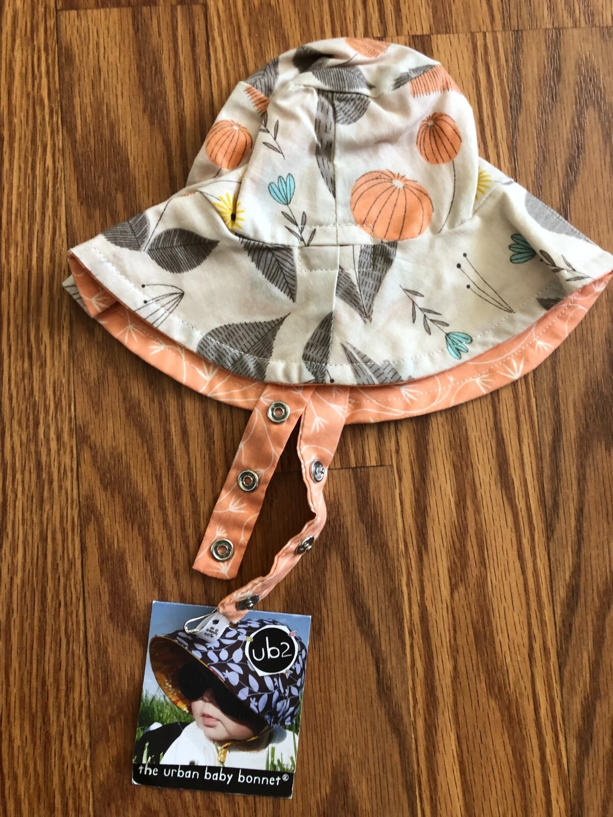 Ub2 The Urban Baby Sun Hat Organic Wild Flower reversible XX small (up to 3 mo.