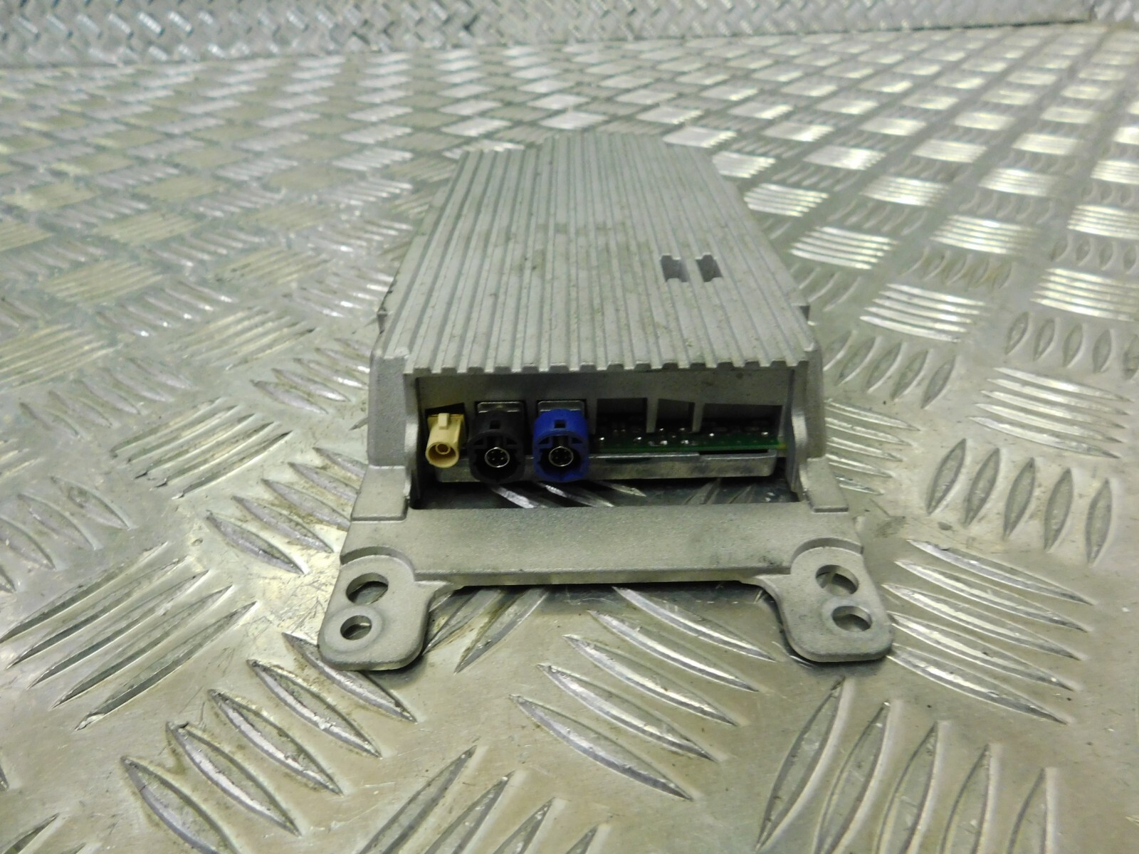 9257150 Bmw 5 Series F10 F11 Handsfree Bluetooth Control Module