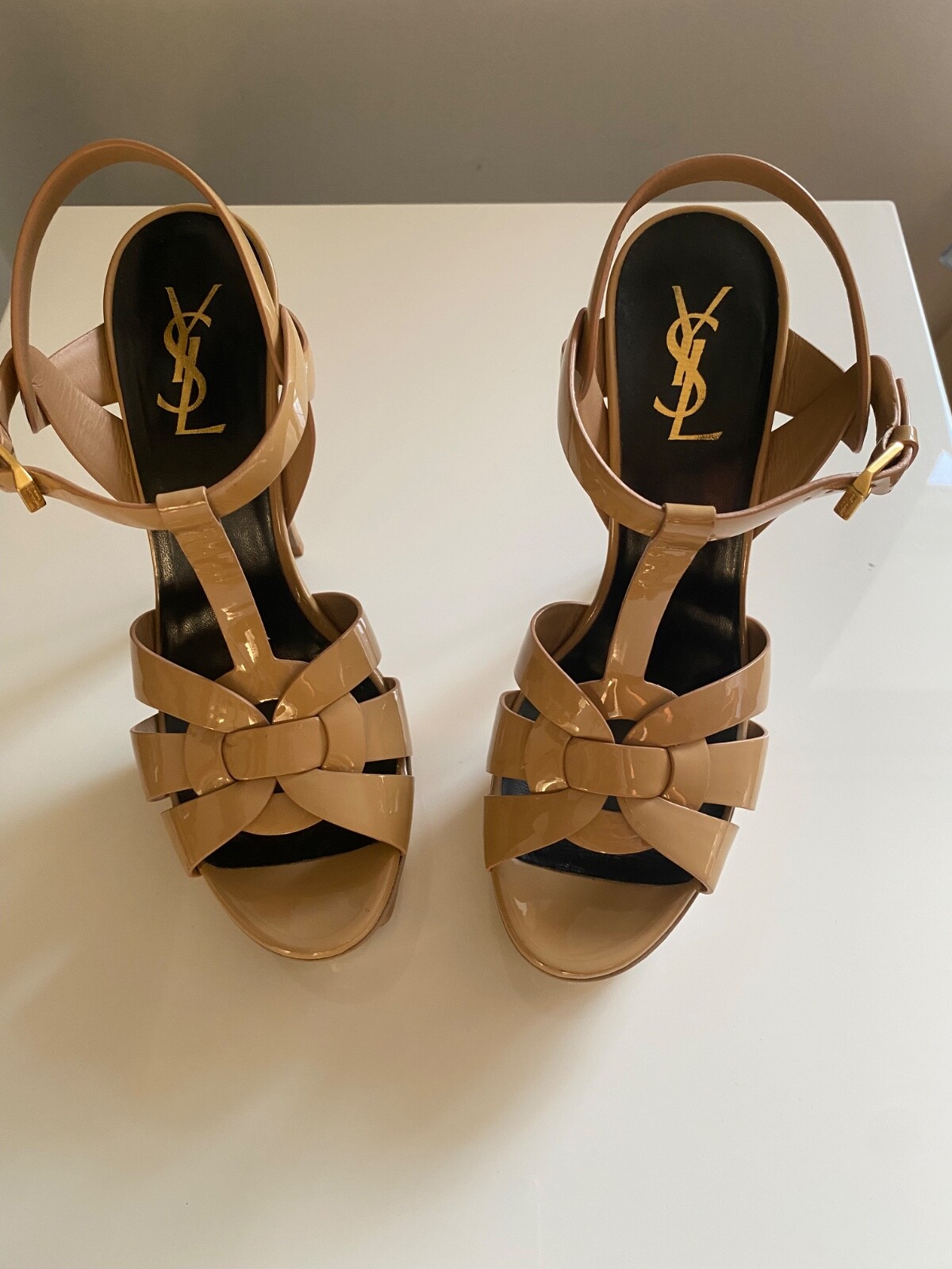 Sandalo donna Saint Laurent omaggio bellissimo plateau vernice pelle tacco 38