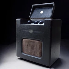 PYE New Baby Q All Dry 1940s Art Deco Black Leather VALVE RADIO