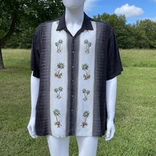 Batik Bay Camp Shirt Men’s XXL Black/Cream Rayon Palm Panel Aloha Hawaiian