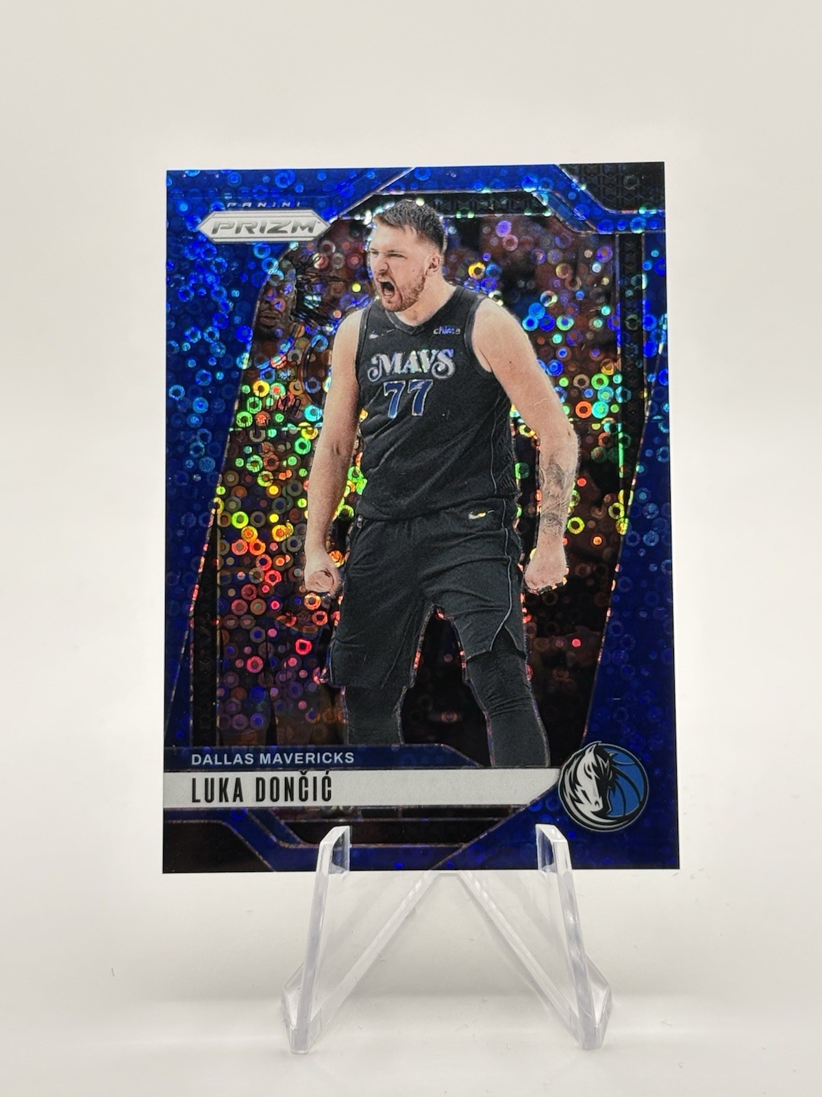 2024-25 Panini Prizm Luka Doncic Prizms Fast Break Blue /150 Mavericks #89