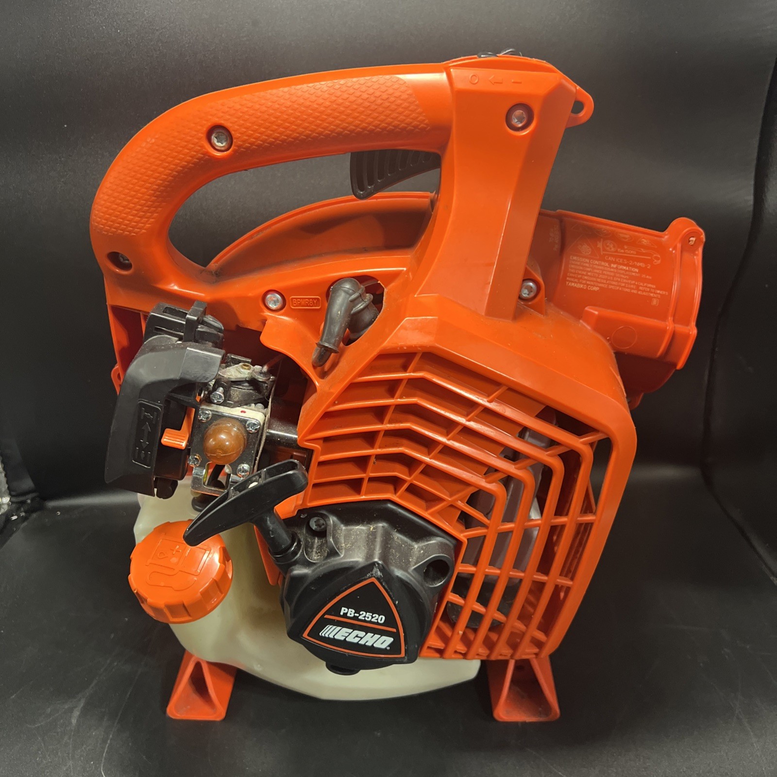Echo PB-2520 leaf blower 453 CFM Gas Handheld Leaf Blower