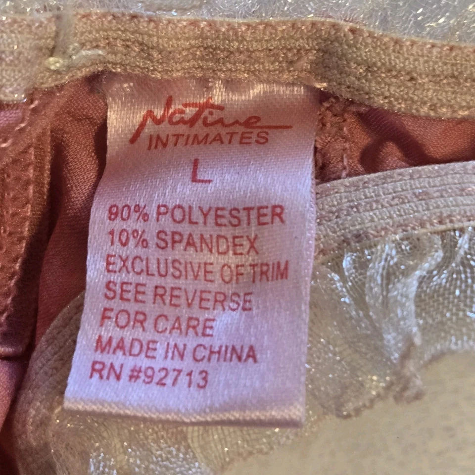 Tanga Native Intimates Vintage Y2k Rosa Volantes Foto 4 de 4