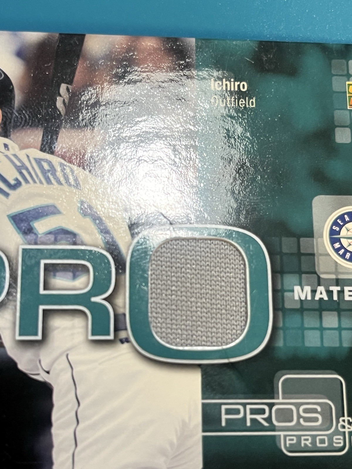 2005 Upper Deck Pros & Prospects Ichiro Suzuki Game Used Jersey PM-IS view 5