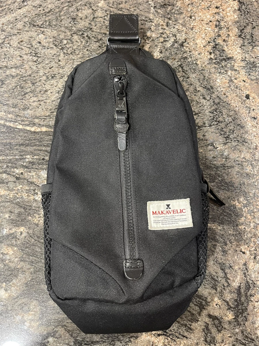 Makavelic Japanese Trucks Cocoon Sling Body Bag Black Unisex