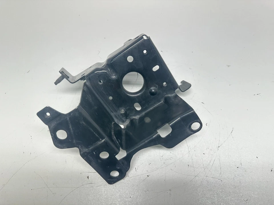 H40260 2010-2012 Jaguar XF SOPORTE DE MONTAJE DE MONTAJE DE MOTOR DELANTERO lado del conductor 5,0 L Foto 4 de 4