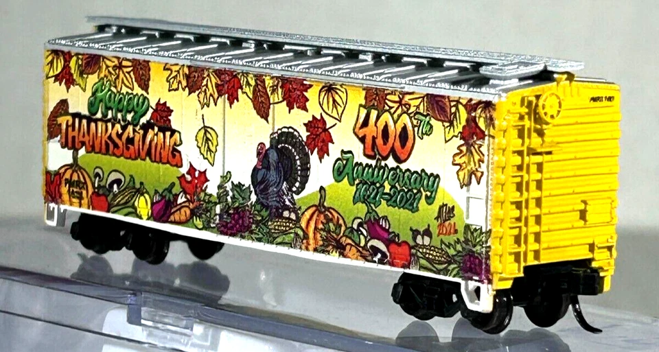 ATLAS N SCALE 40' PLUG DOOR BOX CAR THANKSGIVING SPECIAL 50006042 - Image 2 of 3