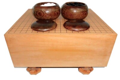 Go Board Japanese Vintage with 4 legs Igo goban 45.5cm × 42.2cm × 29.5cm