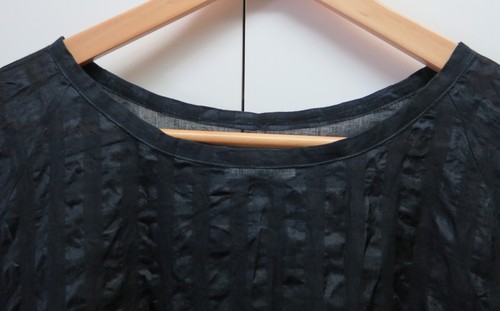 Stylish Black Loose Smock Style Dress from LOOM - One size - Picture 2 of 6