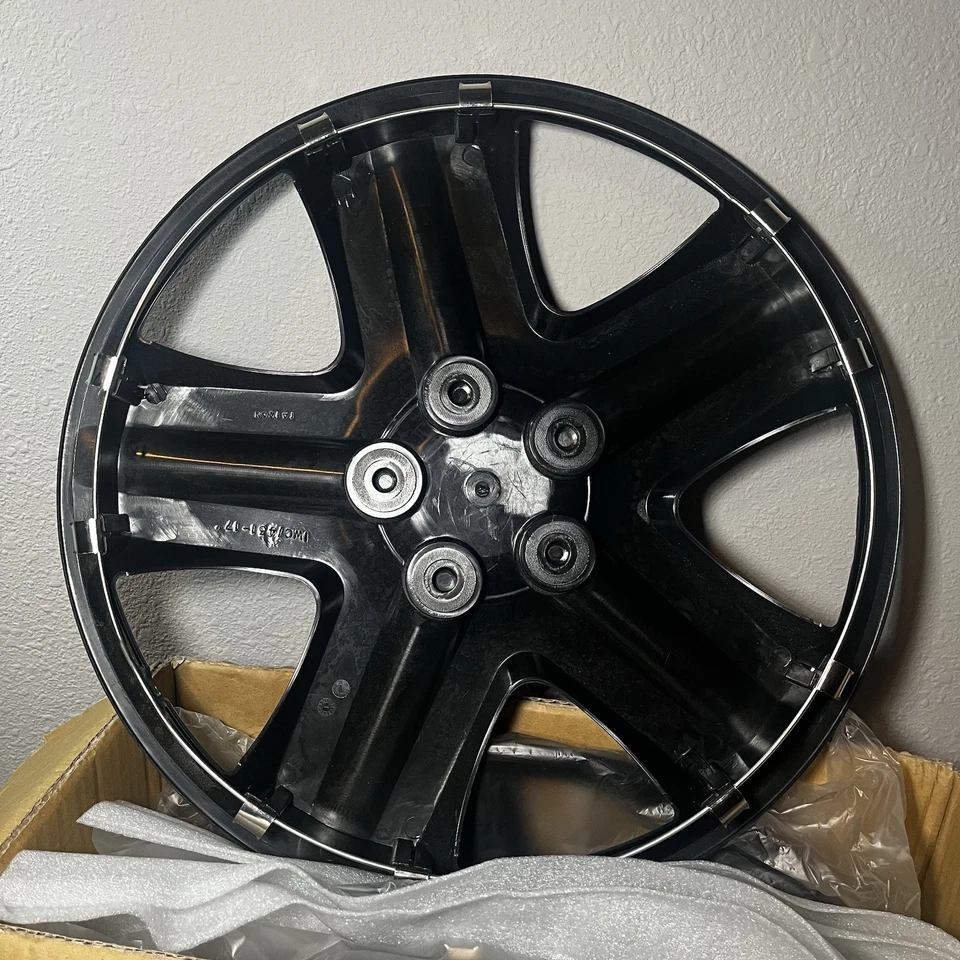 Tapacubos 17" 5 radios NEGRO BRILLANTE AJUSTE UNIVERSAL Tapacubos Llanta/Cubiertas de rueda # 431-17BLK SET Foto 2 de 4