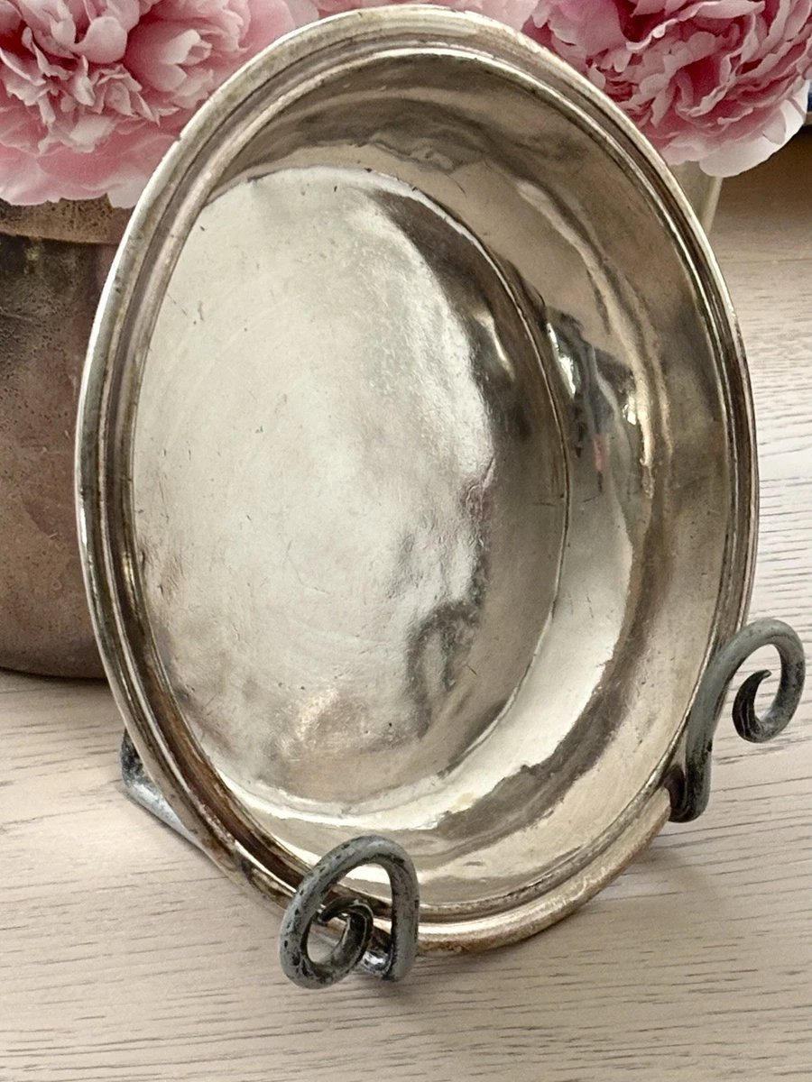 Mappin & Webb Antique US Silver-Plated Platters & Trays for sale