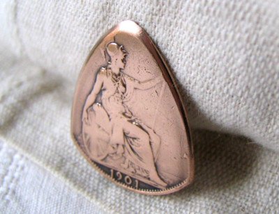 1901 VIKTORIANISCHE ENGLISCHE ALTE PENNY-MÜNZE GITARRENPLEKTRUM GEBURTSTAGSGESCHENK