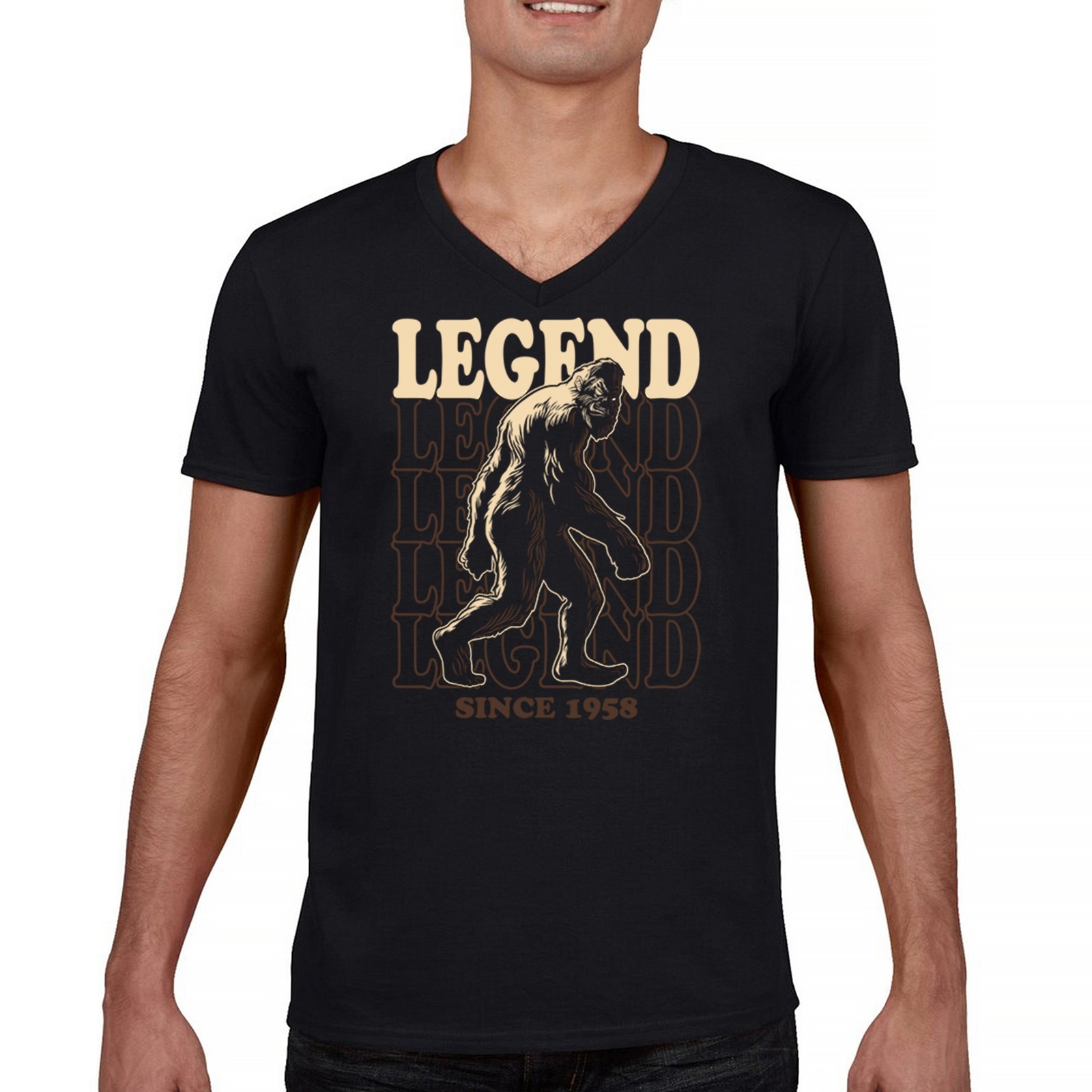 ALTRA T shirt Bigfoot Legend Since 1958 collo a V divertente vintage classica sasquatch