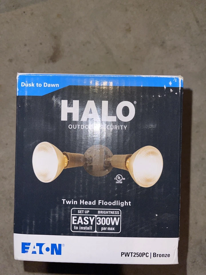 All-Pro Bronze Dusk To Dawn Incandescent Floodlight Fixture PWT250PC - 1 Each - Image 2 of 4