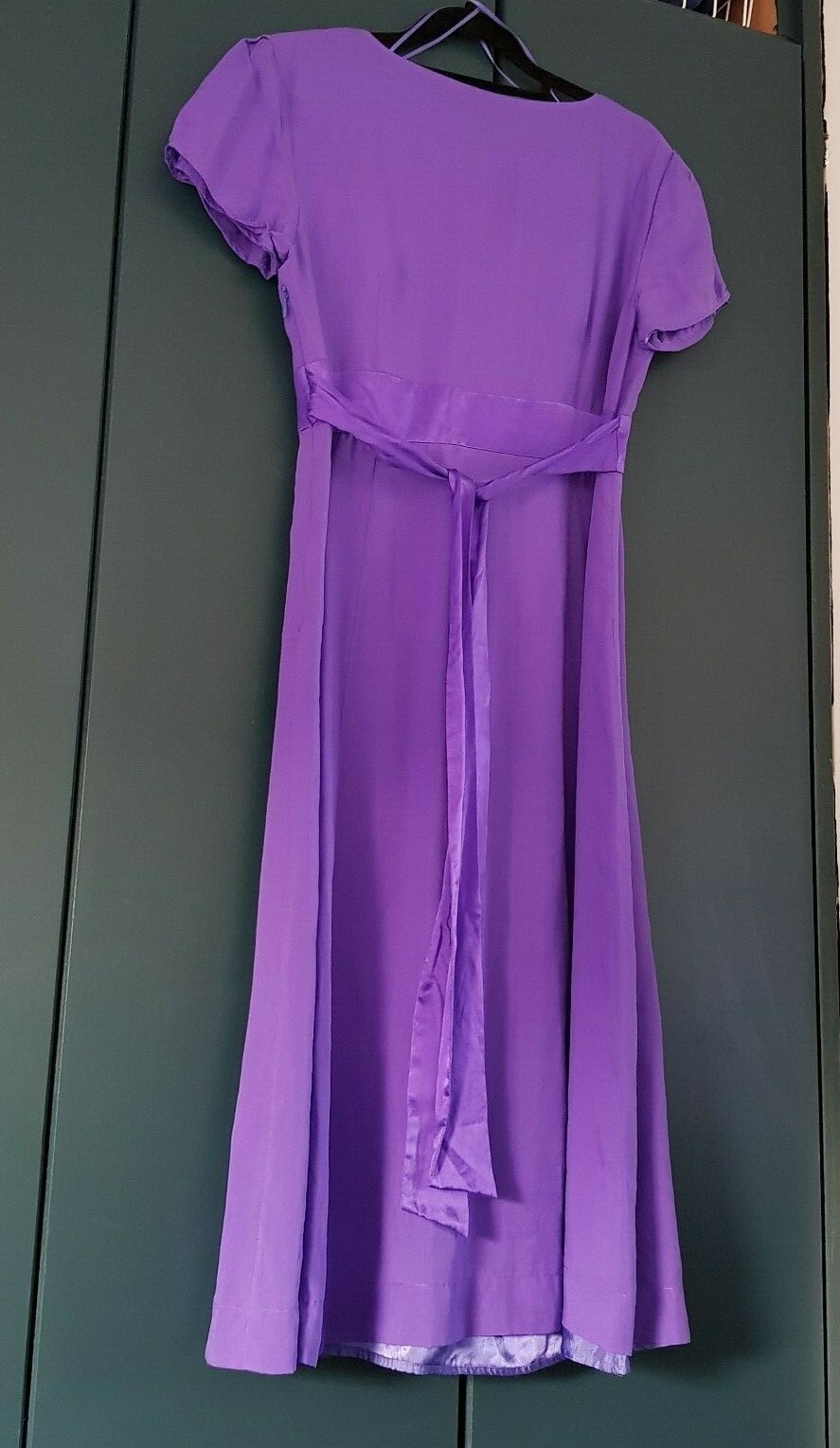 100 Silk Monsoon 1940s style tea dress Purple 8 UK F… Gem