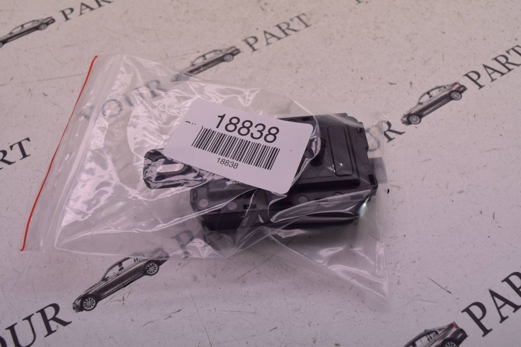 BMW X1 F48 F49 2016 Antenna control module amplifier 9397846 