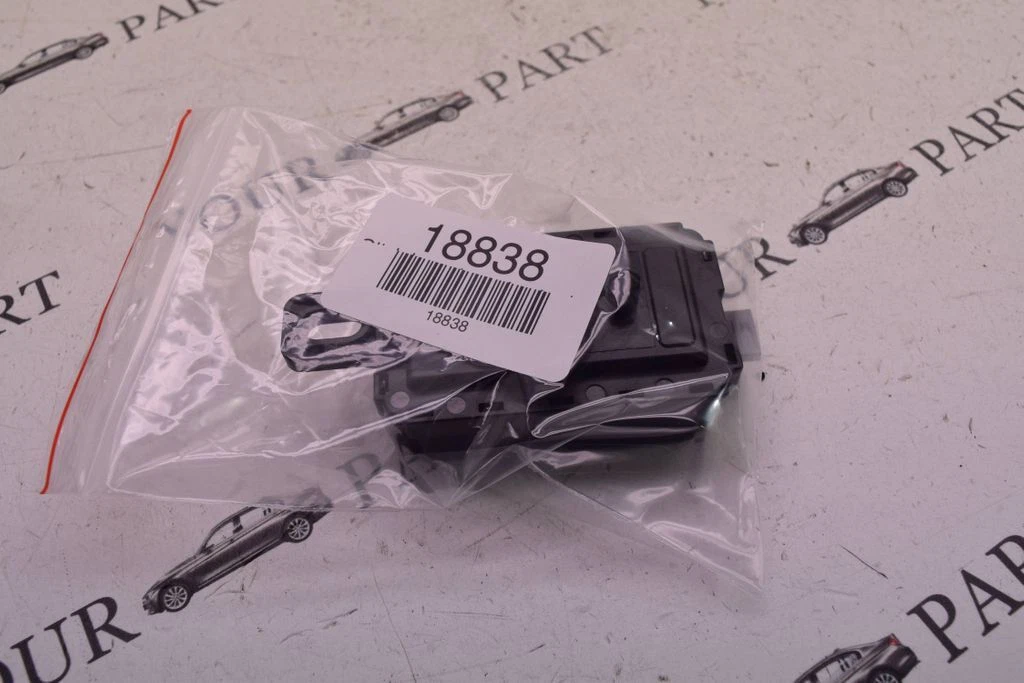 BMW X1 F48 F49 2016 Antenna control module amplifier 9397846  