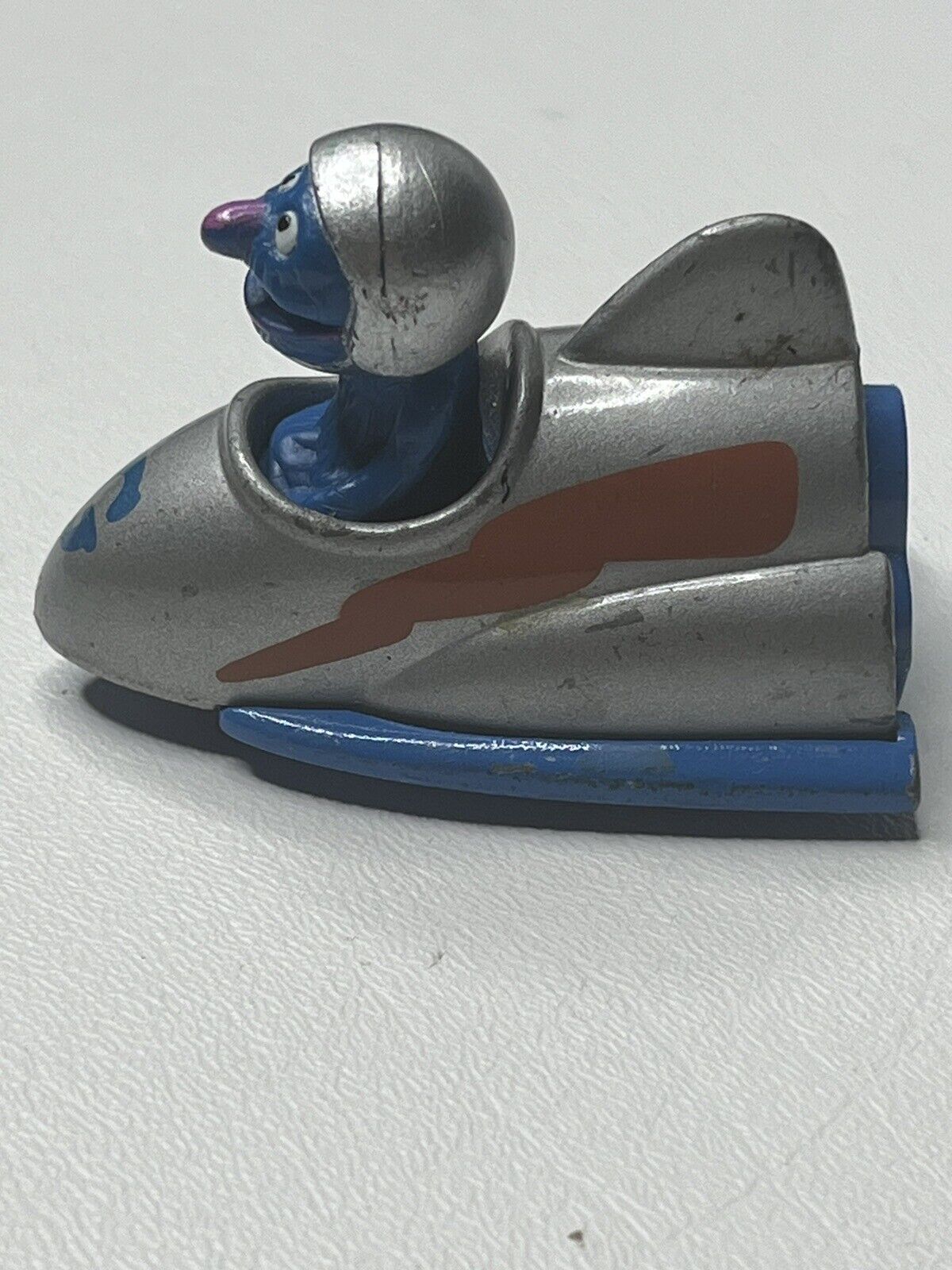 Picture 5 of 24