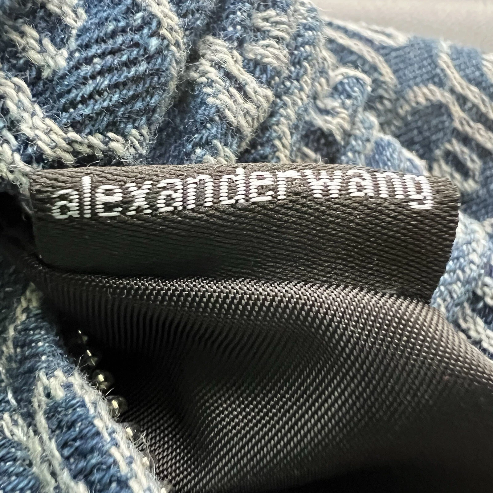 Borsa piccola Alexander Wang Scrunchie in denim jacquard