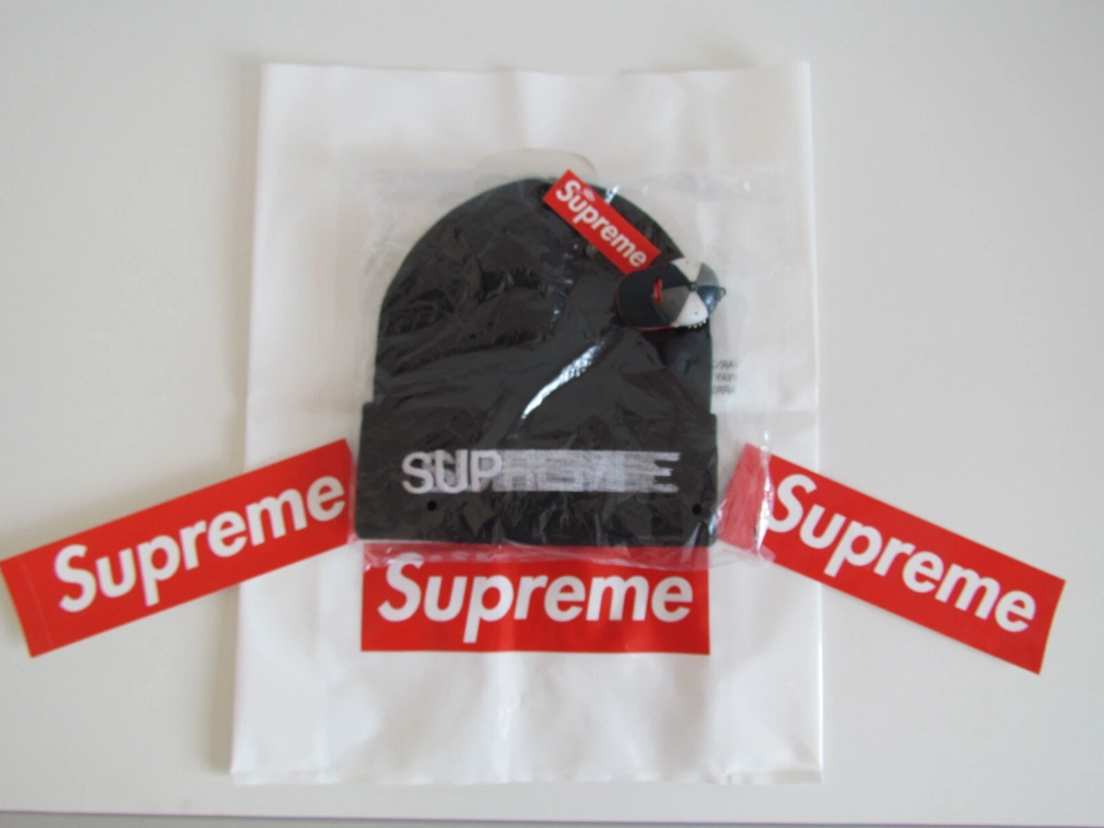Bonnet Supreme S/S 2023 Motion Logo boîte noire Muppet/Maison/Kermit