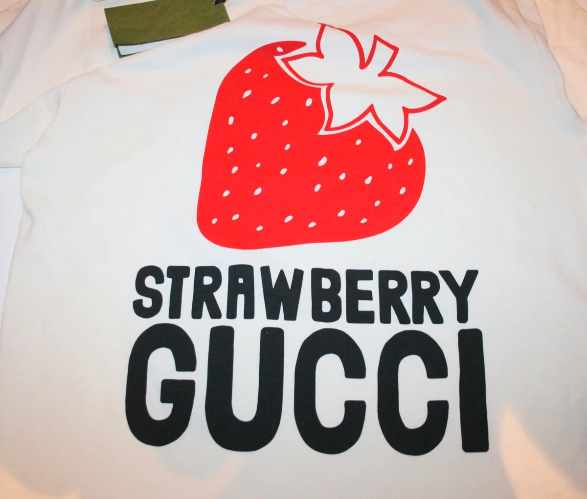 gucci t shirt strawberry