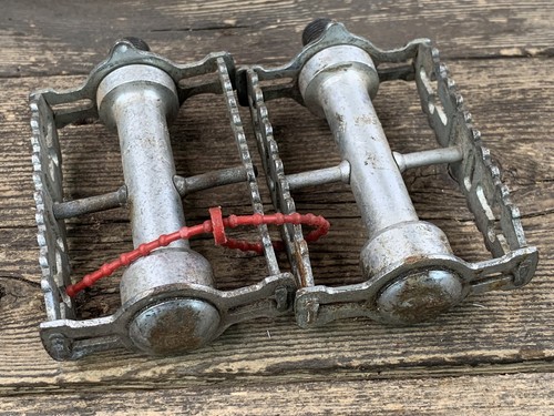 Atom Rat Trap Pedals 9/16” Bmx Klunker Strandie Old School Vintage - Picture 3 of 4