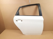 Porte arrière et accessoires Toyota PRIUS