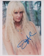 Daryl Hannah (Splash) signed 8x10 photo