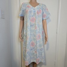 VTG Merville Pastel Blue Floral Granny Nightgown Muumuu Sleepwear USA Pockets
