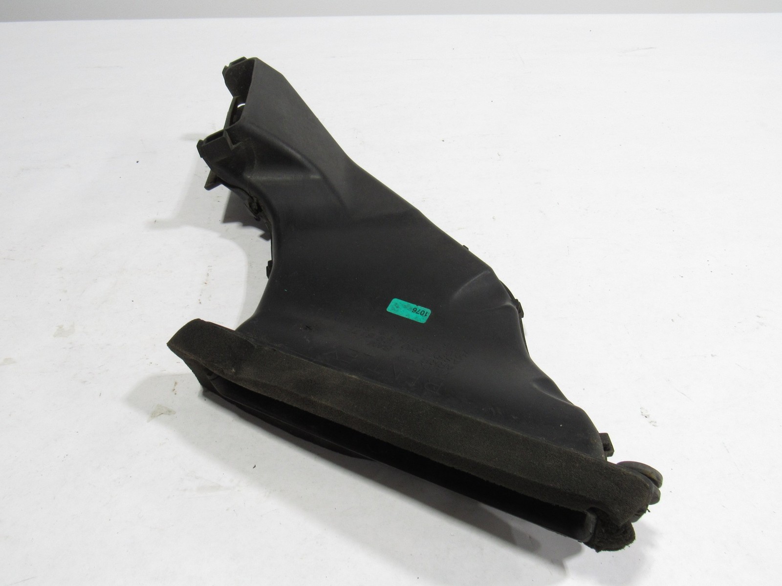 10-20 Bentley Mulsanne 2012 Left Air Cleaner Air Intake Duct Tube Pipe @1