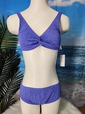 NWT Cupshe Woman  s Two Pieces Swimsuit Size Small Textured Floral