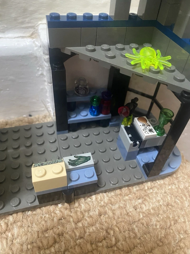 LEGO Harry Potter 4720 Knockturn Alley, photo 4 of 5